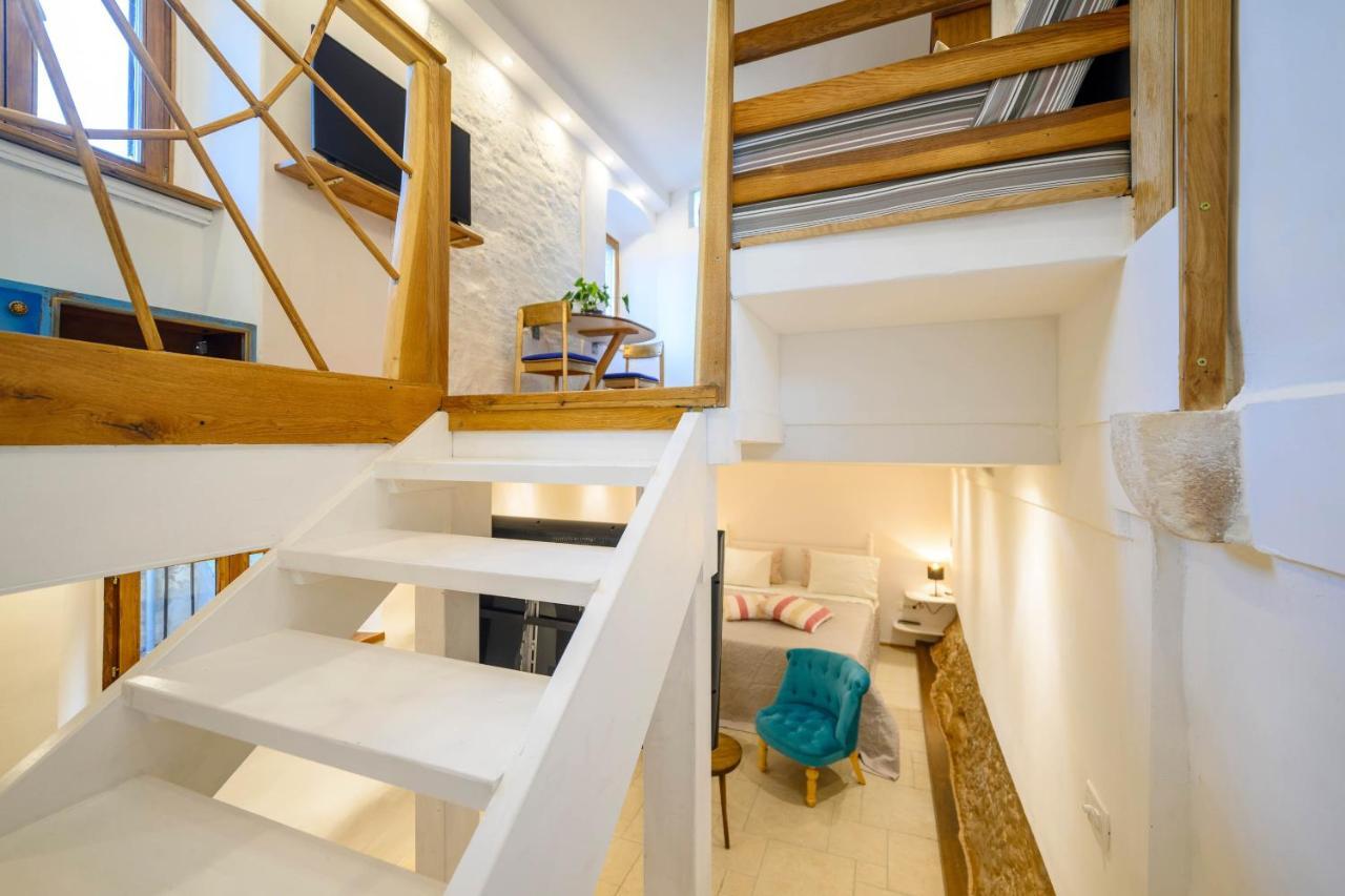 On The Rock Apartments Šibenik Eksteriør billede
