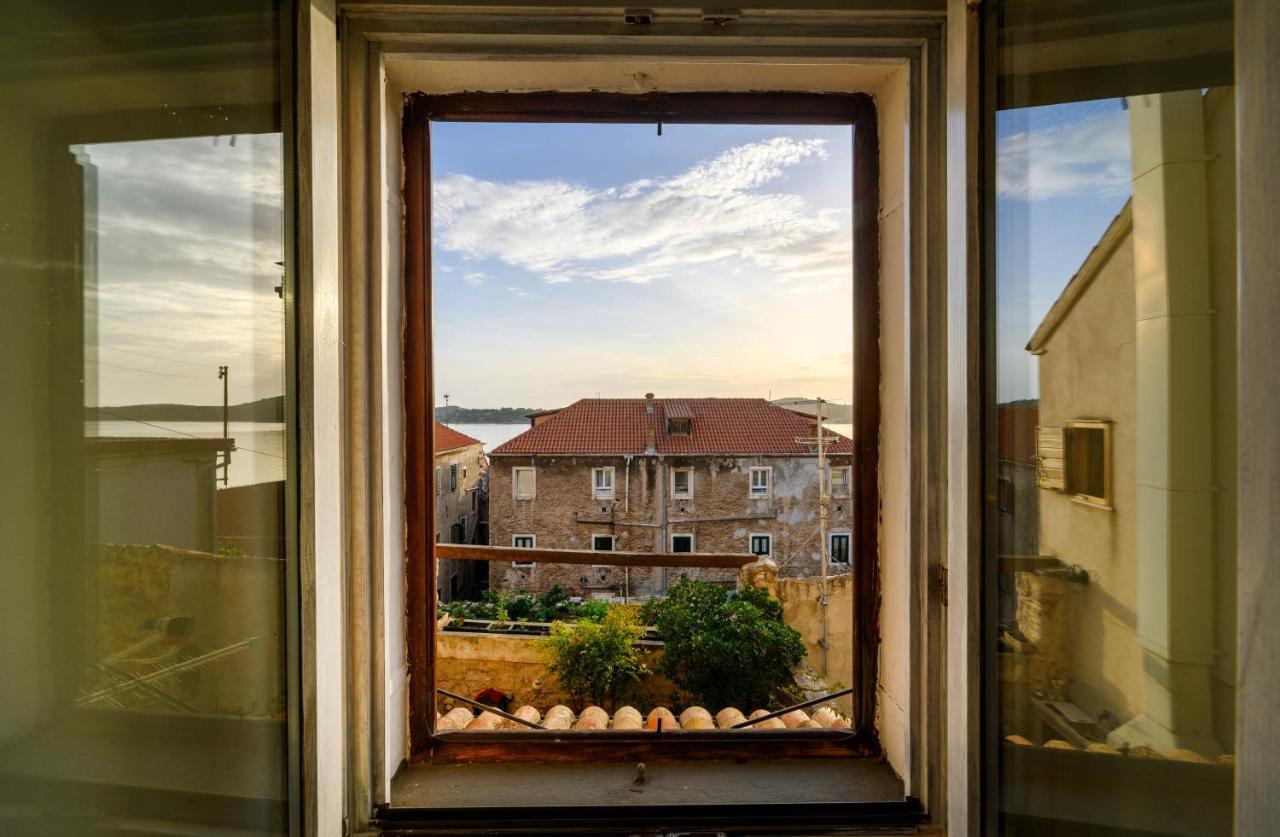 On The Rock Apartments Šibenik Eksteriør billede