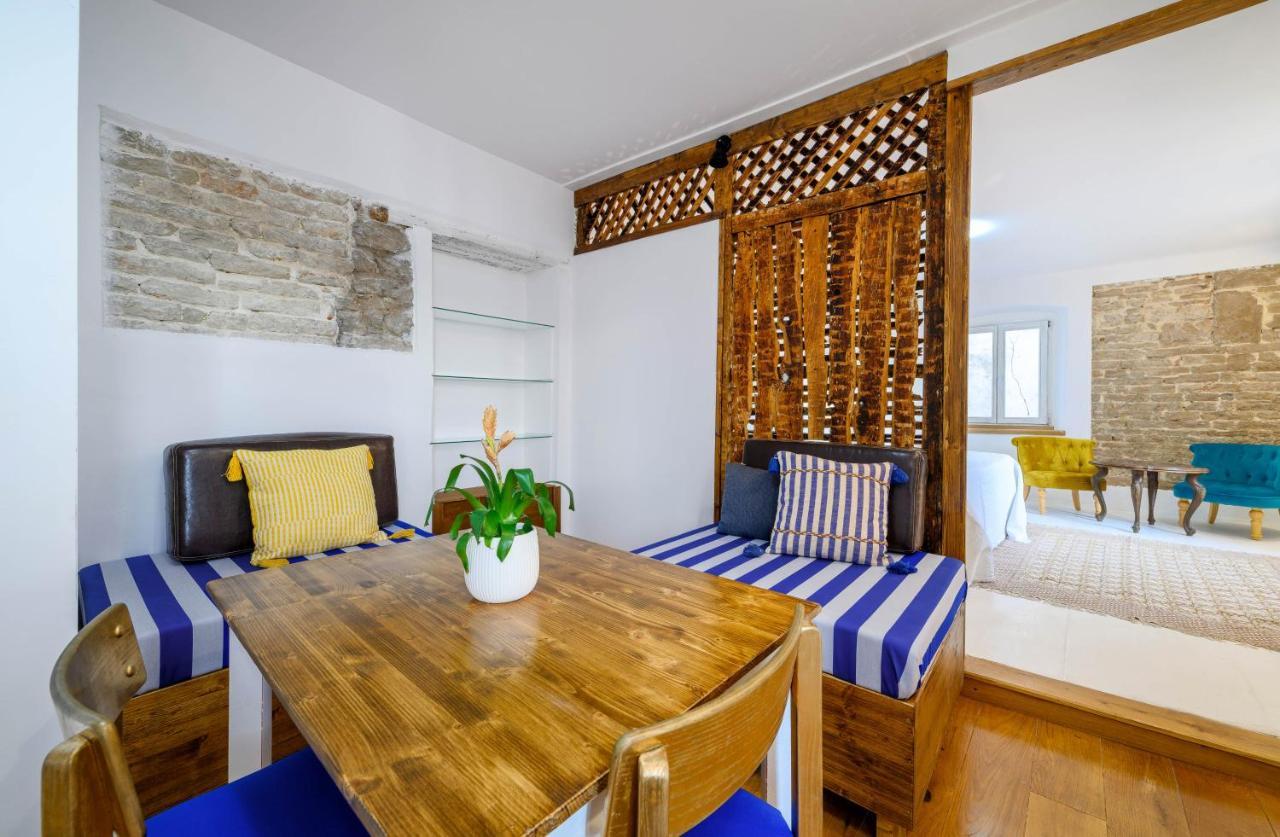 On The Rock Apartments Šibenik Eksteriør billede